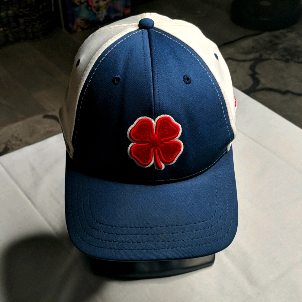Black Clover M Fitted hat Premium Clover 70